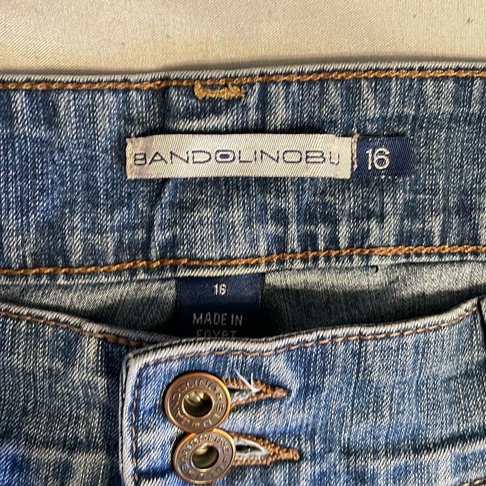 Bandolini Jean shorts size 16.